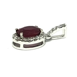 1.06 Ct Ruby and 0.24 Cts SI1 Diamonds in 14 KT White Gold pendant